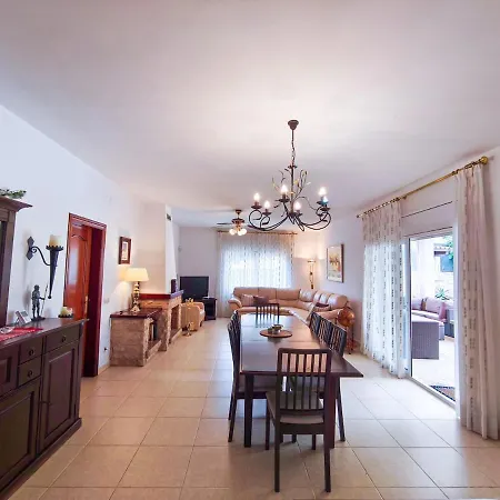 Vio, 8-10 Pers, Big Family With Amazing Private Pool Βίλα
