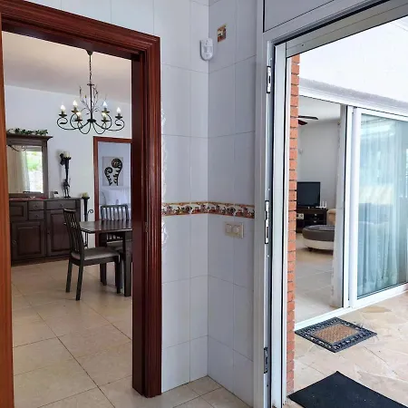 Vio, 8-10 Pers, Big Family With Amazing Private Pool *