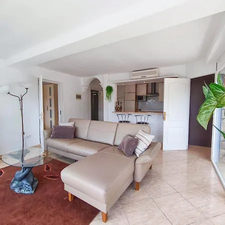 Vio, 8-10 Pers, Big Family With Amazing Private Pool יורט דה מאר